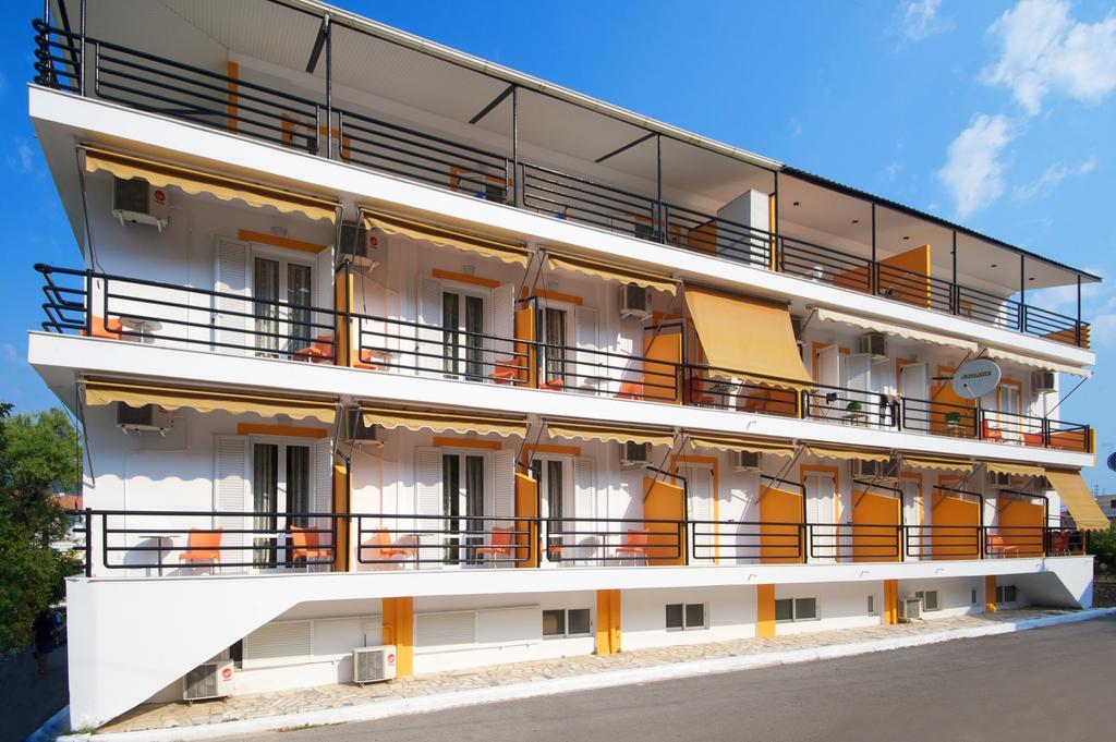 Remezzo Apartments Sami  Habitación foto
